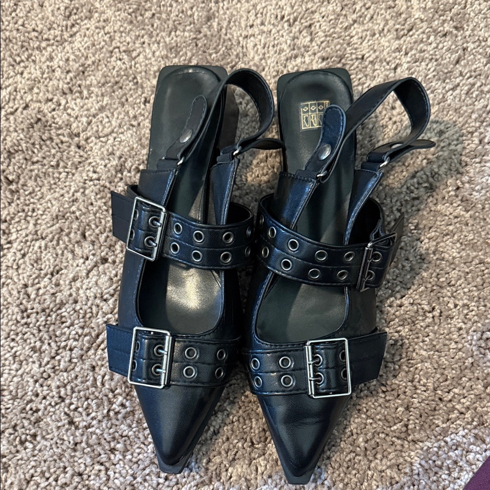 Black Buckle Strap Women's Shoes